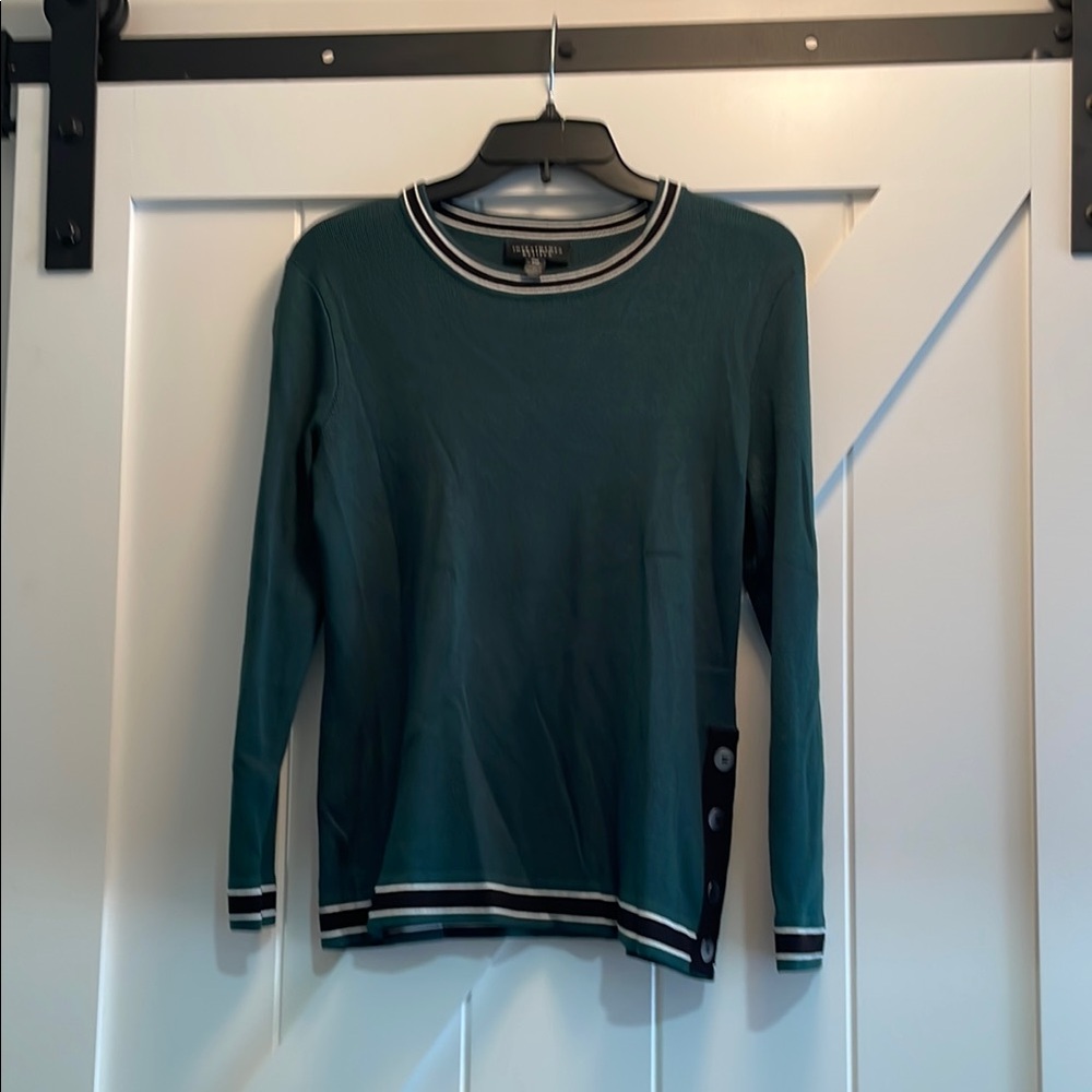Women's Green Sweater